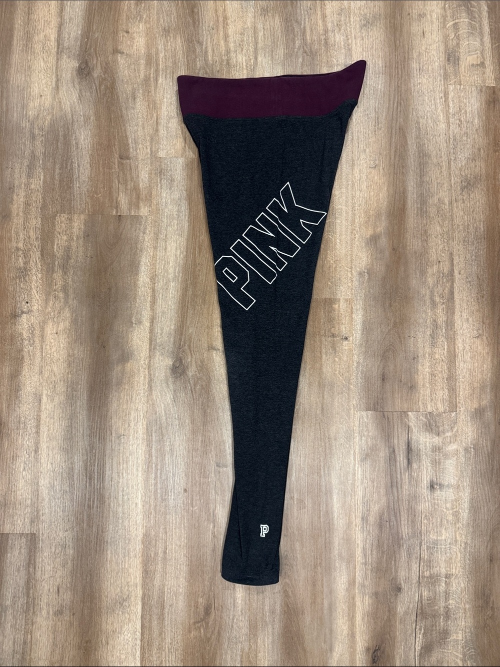 Victoria's Secret PINK Yoga Leggings in Charcoal and Plum